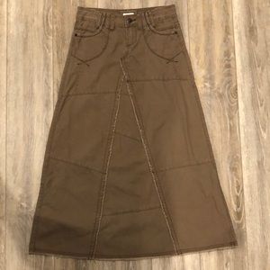 Maurice’s Khaki Maxi Skirt, Medium Brown, Size 1/2